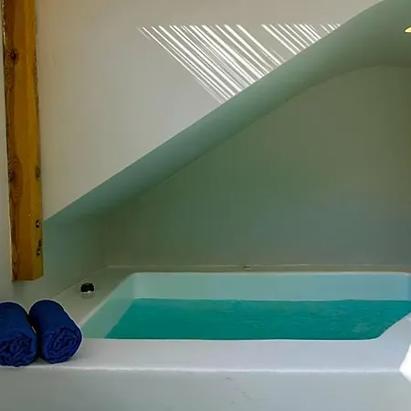 Thousand Stars Suites&rooms Kamári
