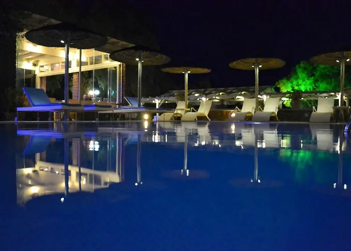 公寓式酒店 Thousand Stars Suites&rooms 4*