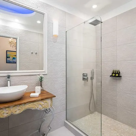 Thousand Stars Suites&rooms