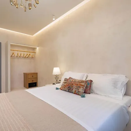 Thousand Stars Suites&rooms 4*