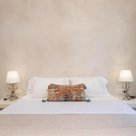 Thousand Stars Suites&rooms Kamári