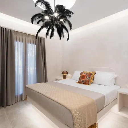 Thousand Stars Suites&rooms מלון דירות 4*