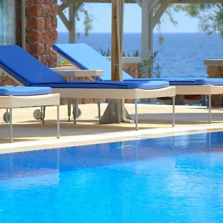 Thousand Stars Suites&rooms 4* Kamári