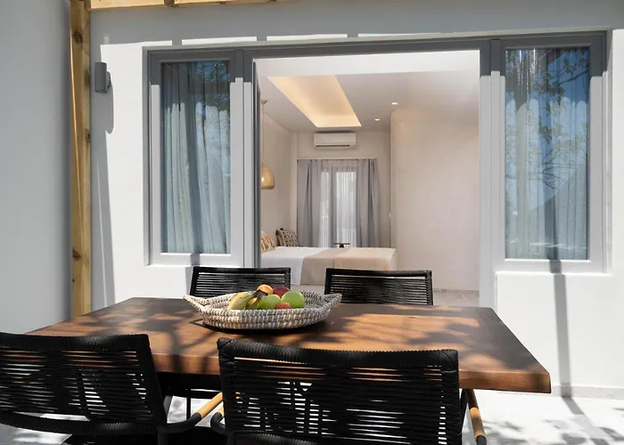 Thousand Stars Suites&rooms Апарт-отель Камари