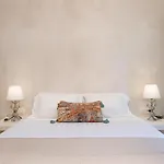 Thousand Stars Suites&rooms Kamári