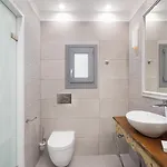 Thousand Stars Suites&rooms 4*