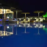 Apartahotel Thousand Stars Suites&rooms 4*